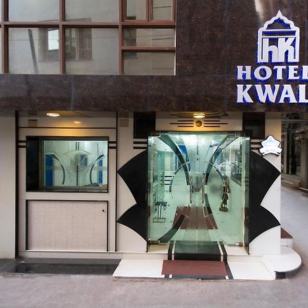 Hotel Kwality Ню Делхи Екстериор снимка