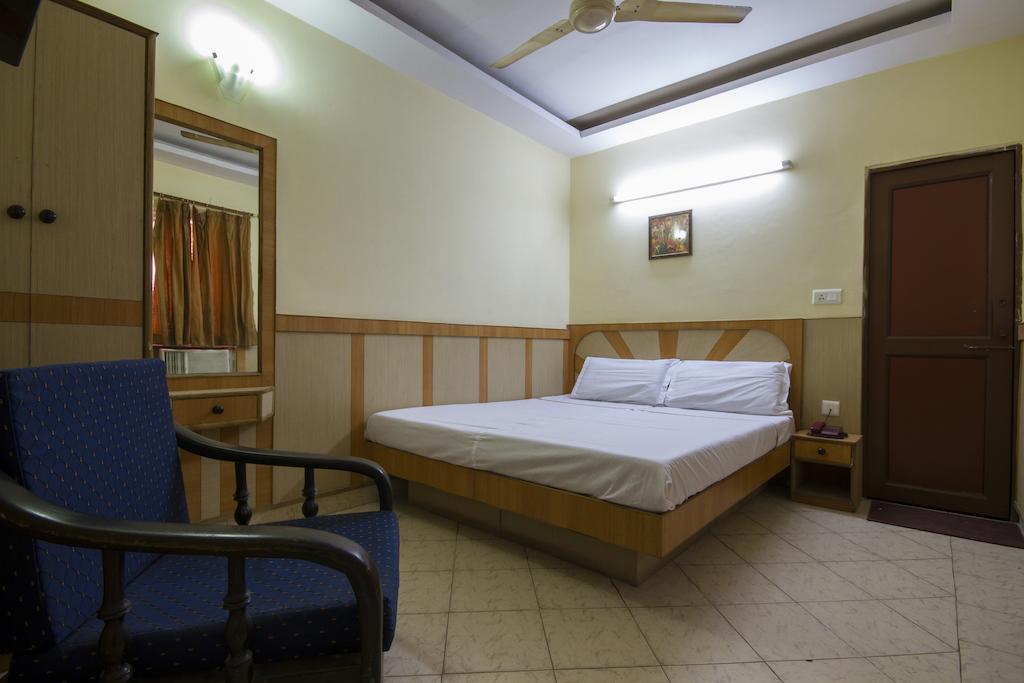 Hotel Kwality Ню Делхи Стая снимка
